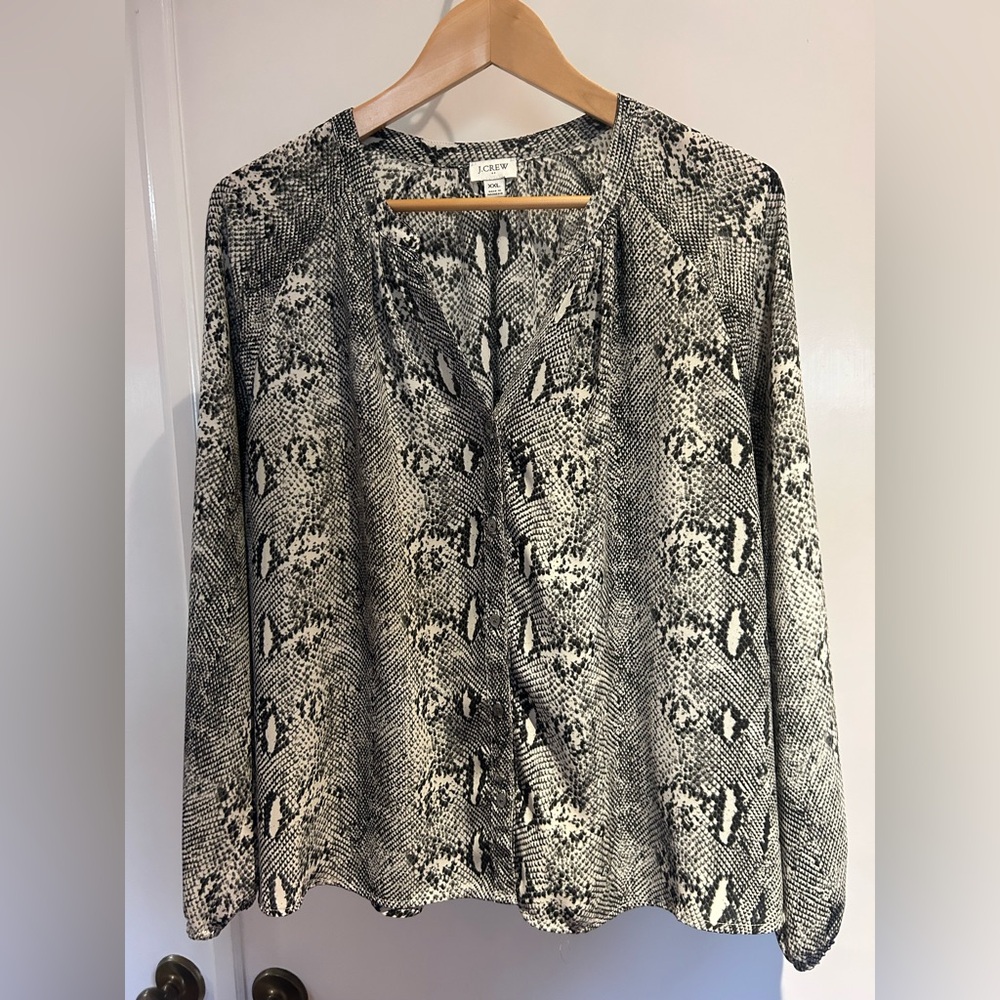 J. Crew Monochrome Snake Pattern Top. Never Worn! XXL